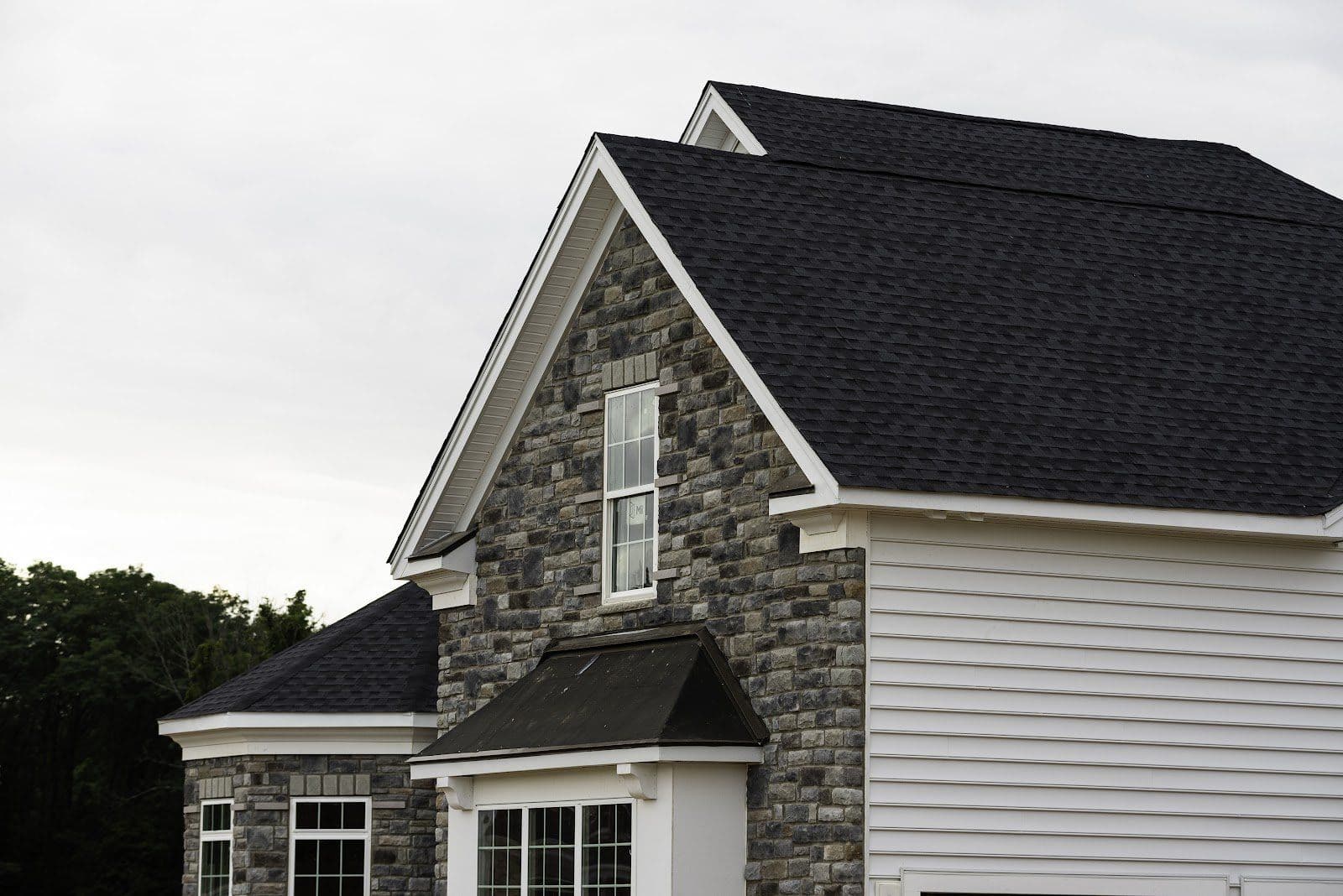 Black-Asphalt-Roof-Shingles-Selma-IN.jpg