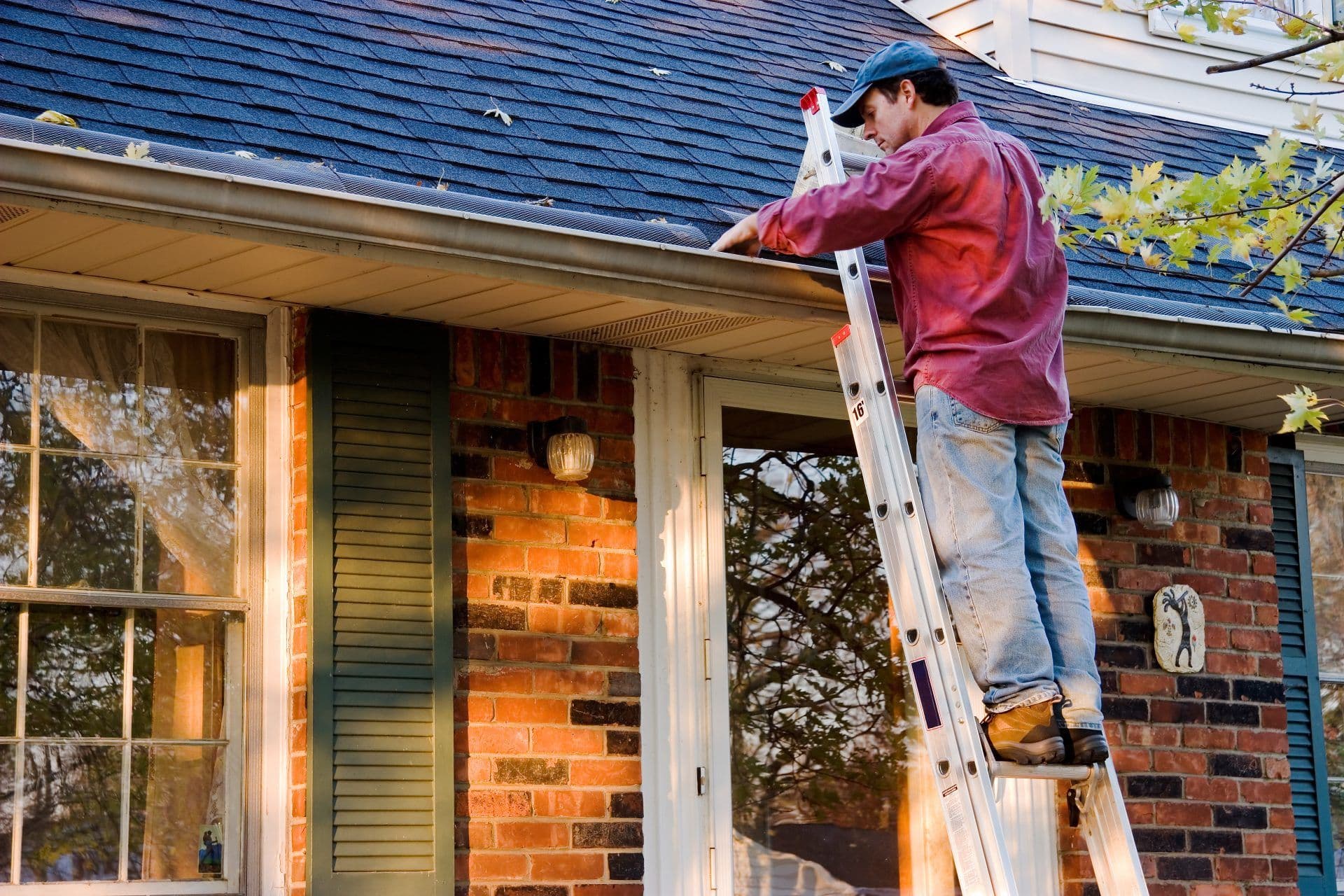 stress-free-gutter-guards-muncie-in-clemens-home-solutions-scaled.jpeg